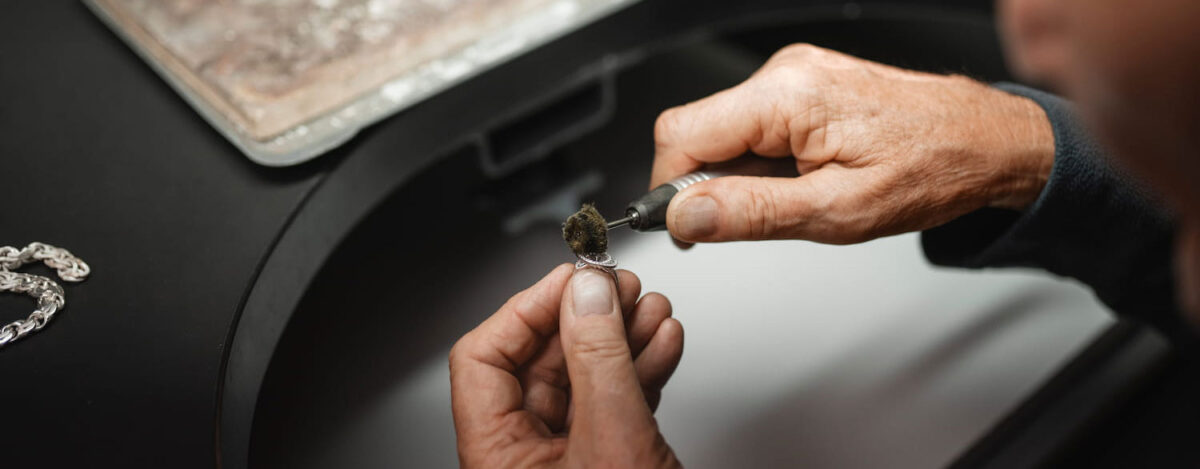 taller-joyeria-valencia-centro-conde-salvatierra-mercado-de-colon_