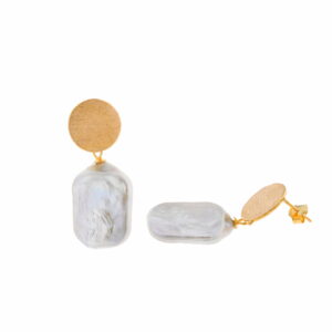 Pendientes dorados para boda con perlas
